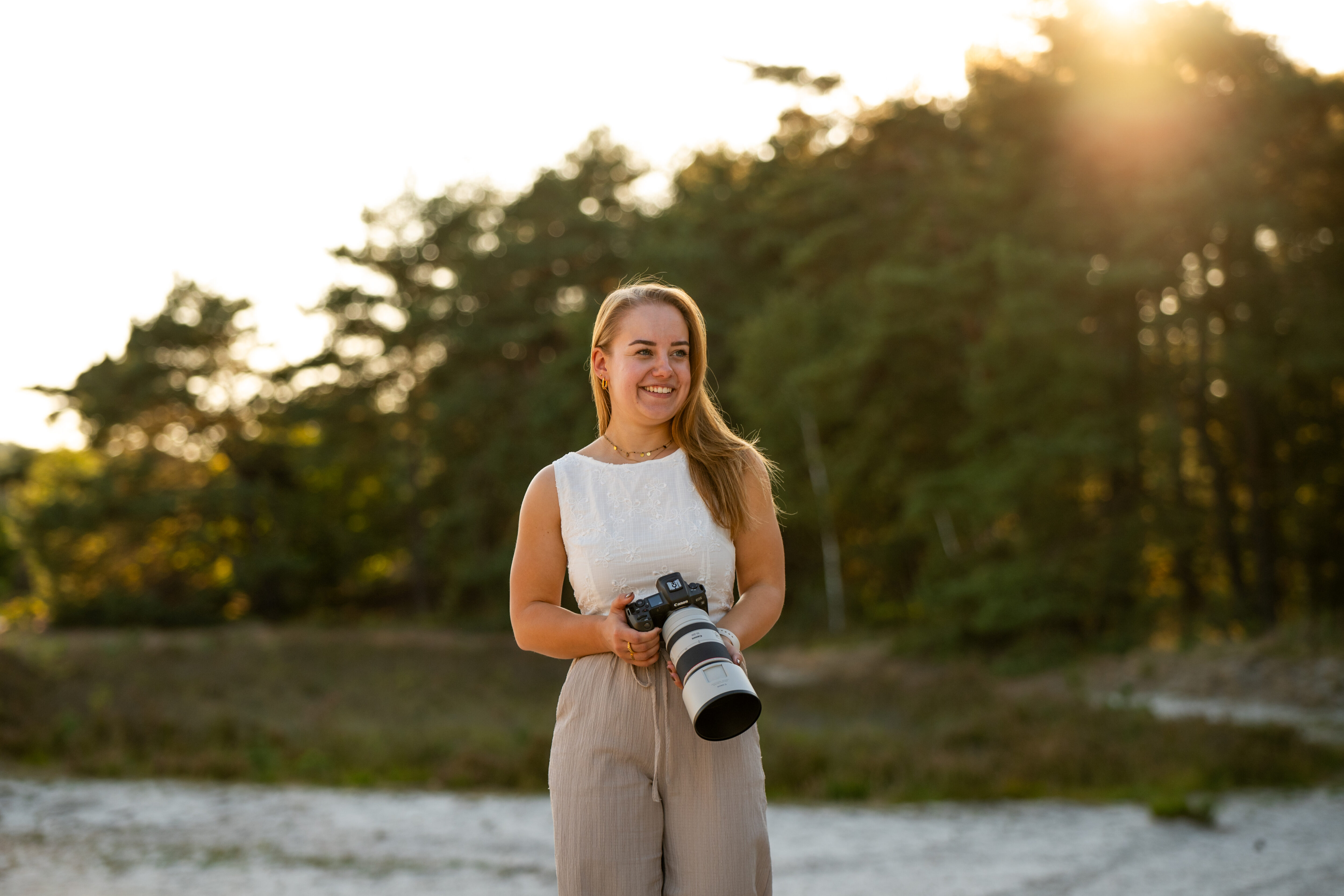 Senna Ramakers biedt professionele zakelijke foto- & videografie voor ondernemers in Limburg en daarbuiten.